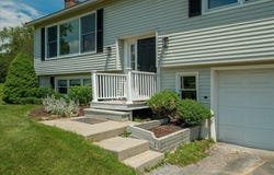 125 Deerfield Drive, Wallingford, VT 05773