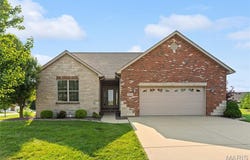 1552 New Brunswick Drive, Waterloo, IL 62298