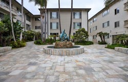 220 Coast Blvd, La Jolla, CA 92037