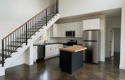 10901 W Lakeview DR, Jonestown, TX 78645