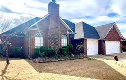 3301 Jeannie Lane, Muskogee, OK 74403