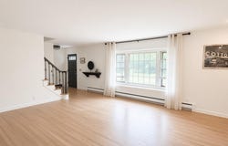 36 Ridgewood Drive, Burlington, VT 05401