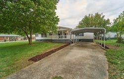 152 S ROBERTS DR, Prestonsburg, KY 41653