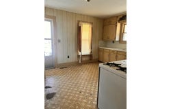 414 Pine Street, Carthage, MO 64836