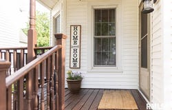 306 W FREMONT Street, Elmwood, IL 61529