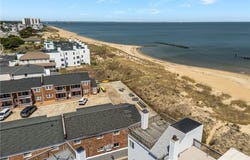 828 E Ocean View Avenue, Norfolk, VA 23503