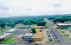 100 E Parkway Drive, Russellville, AR 72801