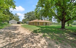 250 Vz County Road 2922, Athens, TX 75752