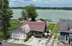 1199 N Main Street, Kewanna, IN 46939