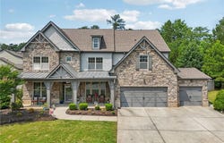 776 Amos Lane, Kennesaw, GA 30152