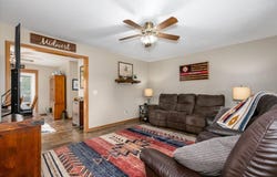 3735 W 3rd Street N, Newton, IA 50208
