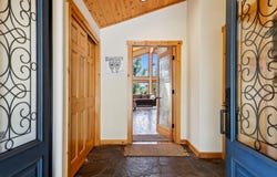 12391 Stockholm Way, Truckee, CA 96161
