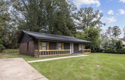 332 N North Davis Street, Forest, MS 39074