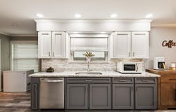 102 Highland Dr, Houma, LA 70360