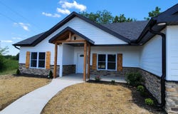 335 Holly Way Drive, Kirbyville, MO 65679