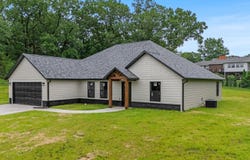 3002 Ginger Drive, West Plains, MO 65775