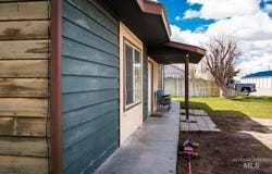 134 Maple Ave, Hansen, ID 83334