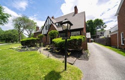 17314 Lomond Boulevard, Shaker Heights, OH 44120