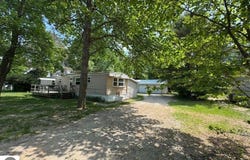 126 Chippewa Trail, Buckley, MI 49620