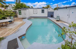 230 SW 14th St, Dania Beach, FL 33004