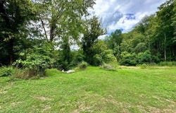 4308 8th Street Road, Huntington, WV 25701