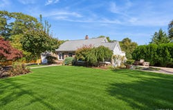 18 Juniper Place, Huntington, NY 11743
