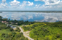 9041 & 9049 S BAY DRIVE, HAINES CITY, FL 33844