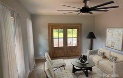 908 30th Avenue Drive NW, Hickory, NC 28601