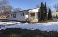 2171 Oakridge, Farwell, MI 48622