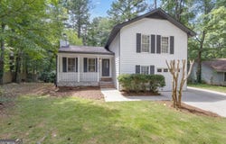 805 Bedford, Peachtree City, GA 30269