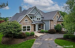 5327 Canyon River Drive NE, Ada, MI 49301