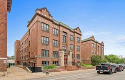 1820 1st Avenue S, Minneapolis, MN 55403