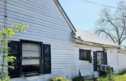 857 Stewart, Macon, GA 31217