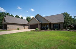 10 Panther Run Trail, Greenbrier, AR 72058