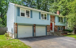 11 Minuteman Way, Shrewsbury, MA 01545