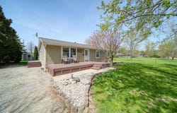 186 Harris Drive, Cement City, MI 49233