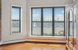 963-965 Blvd East, Weehawken Twp., NJ 07086-7163