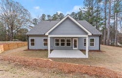 4835 Price Road Road, Gainesville, GA 30506
