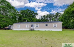 139 Ridge Road, Ellabell, GA 31308