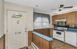 4426 Wilshire Lane, Oakdale, NY 11769