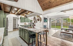 1003 Northwood Drive, Nappanee, IN 46550-1103