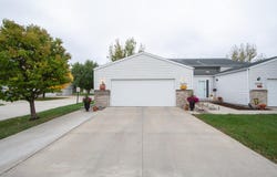 3234 35th Avenue S, Fargo, ND 58104