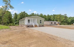 6801 Lewis Drive SE, Winnabow, NC 28479