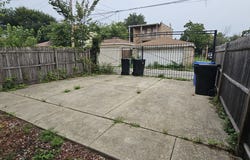 4116 W Congress Parkway, Chicago, IL 60624