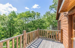 1521 Silver Poplar Lane, Sevierville, TN 37876