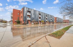450 SW 7th Street unit: 208, Des Moines, IA 50309