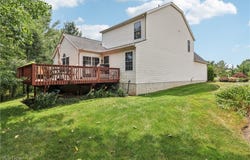 957 Devonwood Drive, Wadsworth, OH 44281