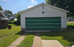 109 Petrolia St, Karns City, PA 16041