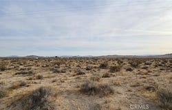 800 Grass Hopper (NEAR), Hinkley, CA 92347