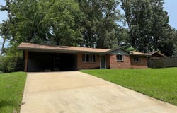 448 Ruston Street, Pearl, MS 39208